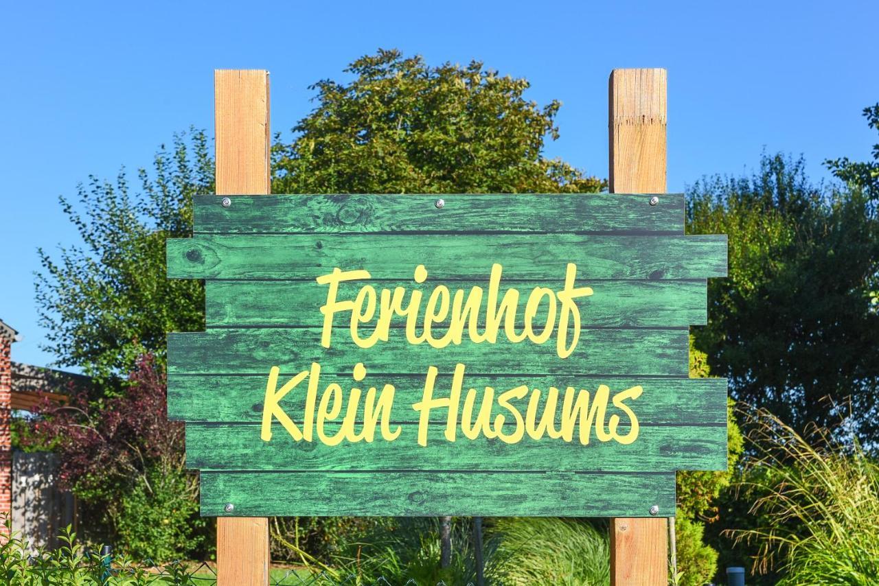 Ferienwohnungen Auf Dem Ferienhof Klein Husums Werdum Exterior foto